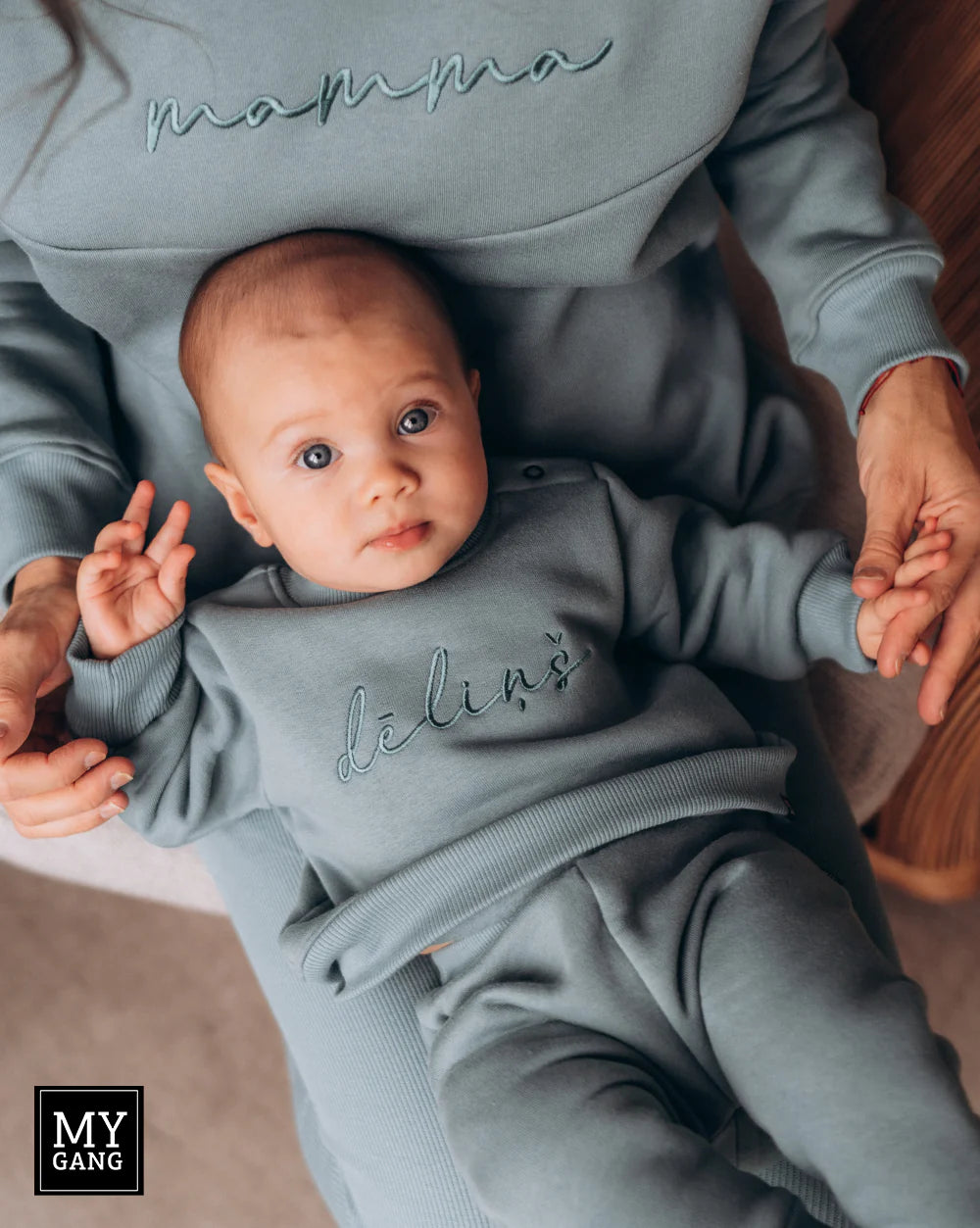 TRACKSUIT