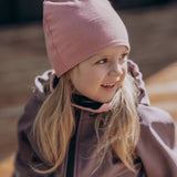 Children's hat with a tunnel scarf