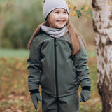 Children's hat with a tunnel scarf