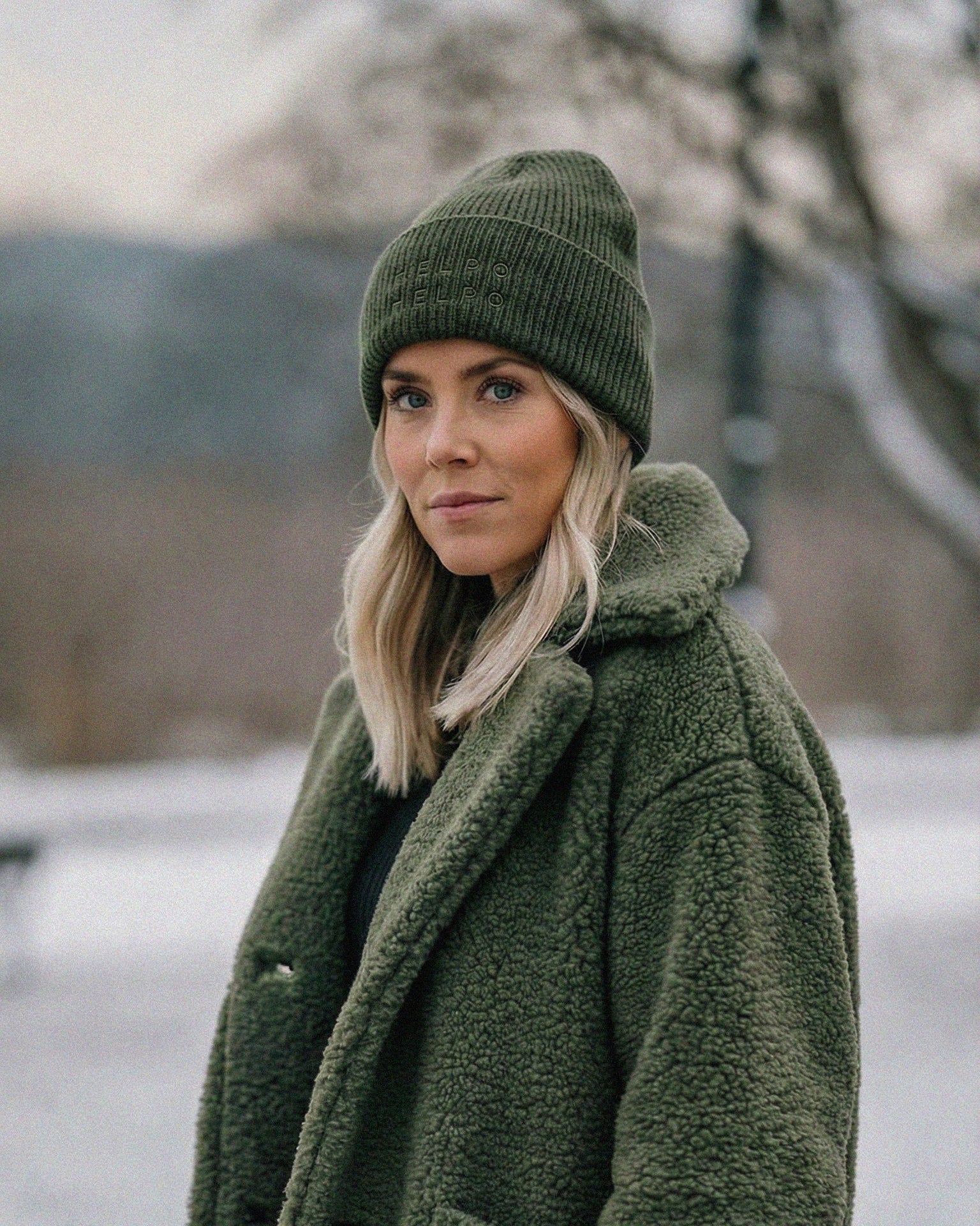 Knitted hat IEELPO IZELPO