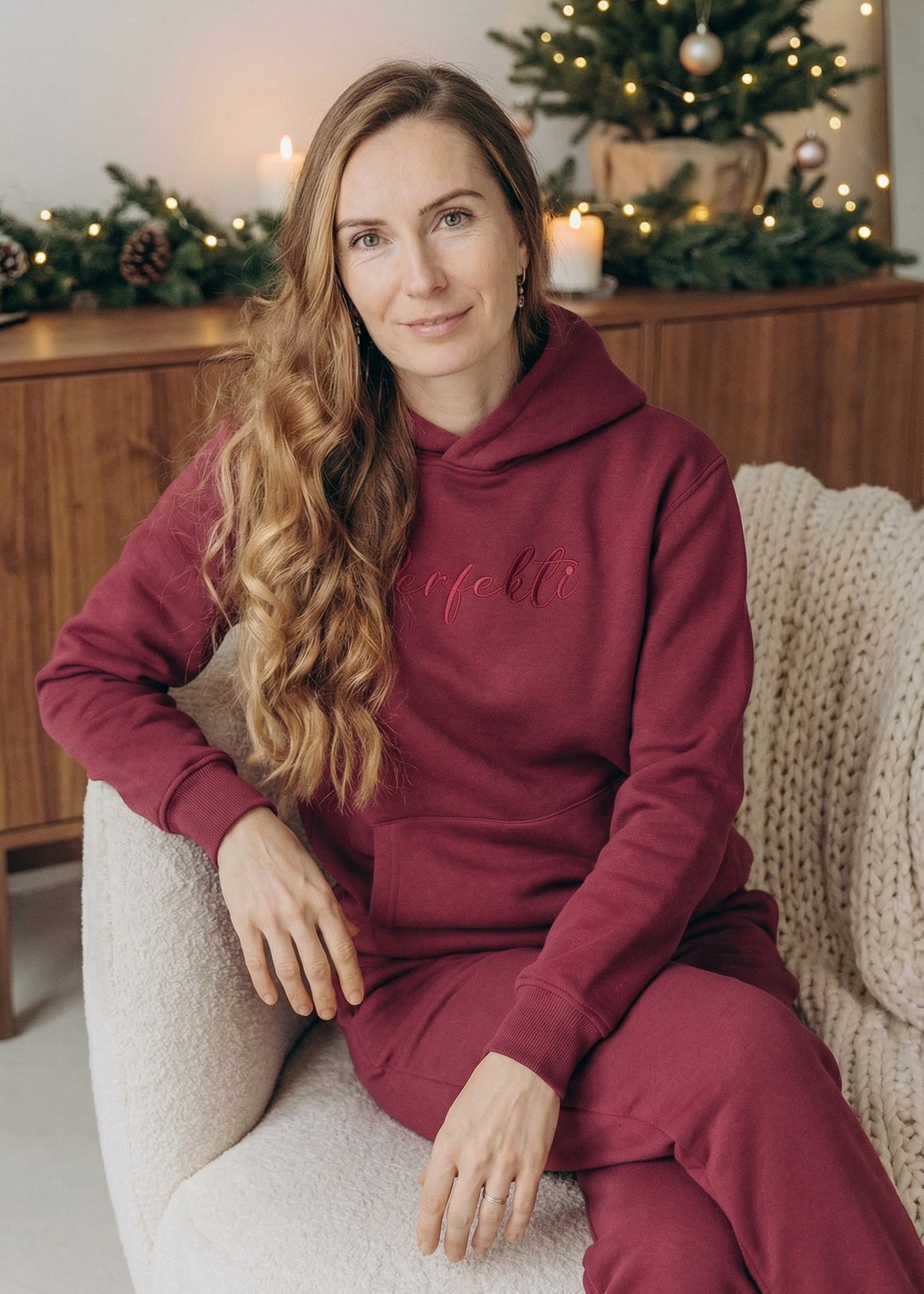 Hoodie or Sweater PERFEKTI