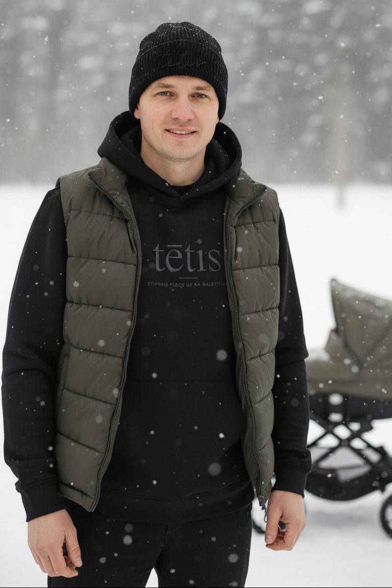 Tracksuit TĒTIS stiprais plecs uz kā balstīties