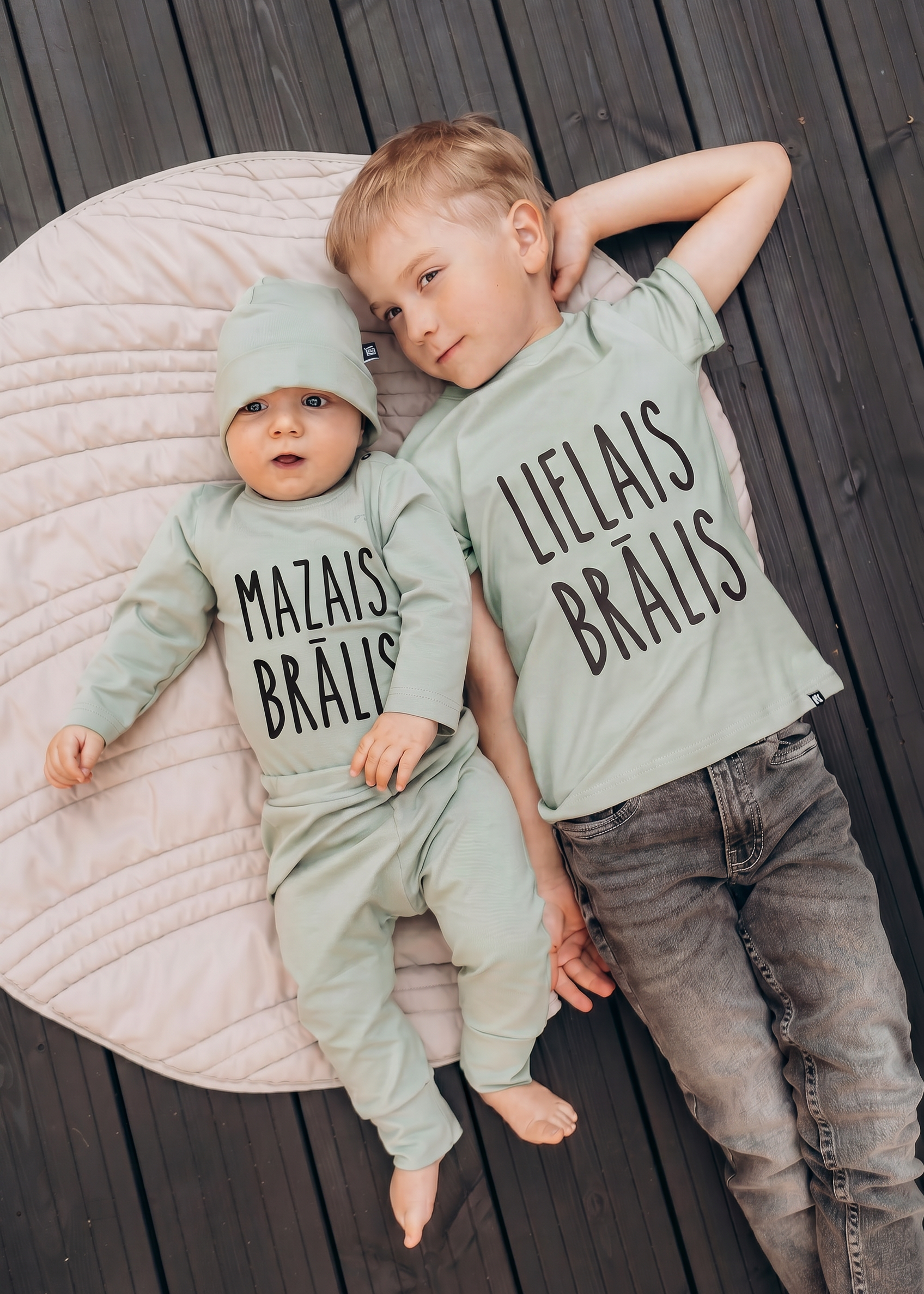 T-shirt LIELAIS/MAZAIS BRĀLIS