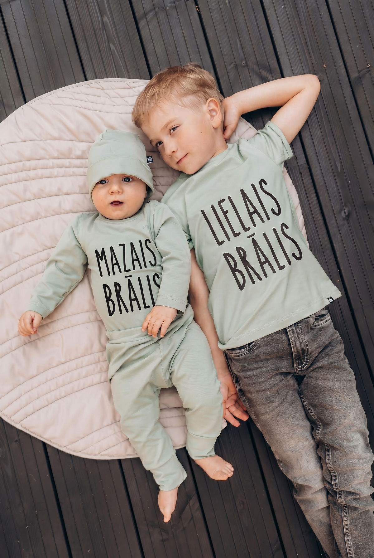 T-shirt LIELAIS/MAZAIS BRĀLIS