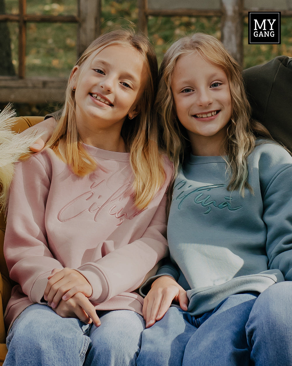 Sweater or hoodie ČILIŅĀ