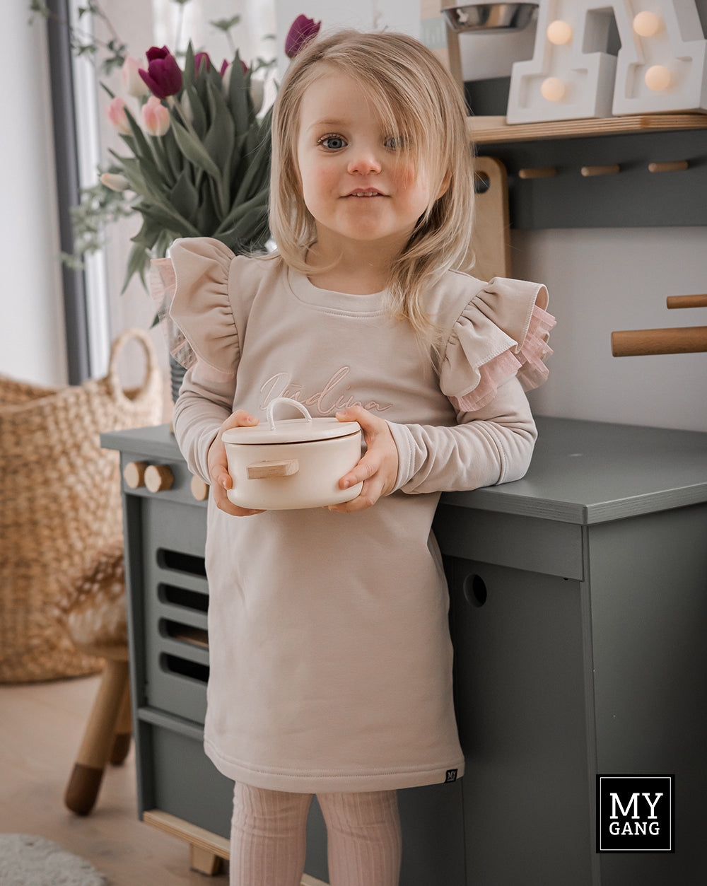 Sweatshirt dress with frills DŪDIŅA